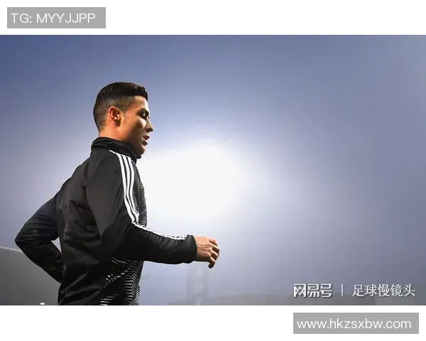 女友在足球比赛中的表现打分分析与评价分享