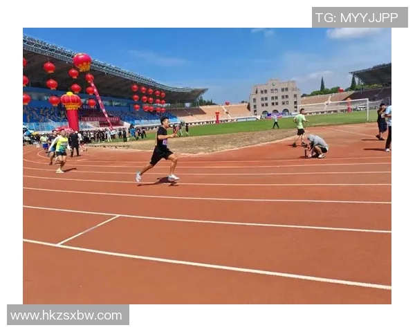 宁波首发足球俱乐部奋勇争先力争佳绩助力城市体育发展新篇章